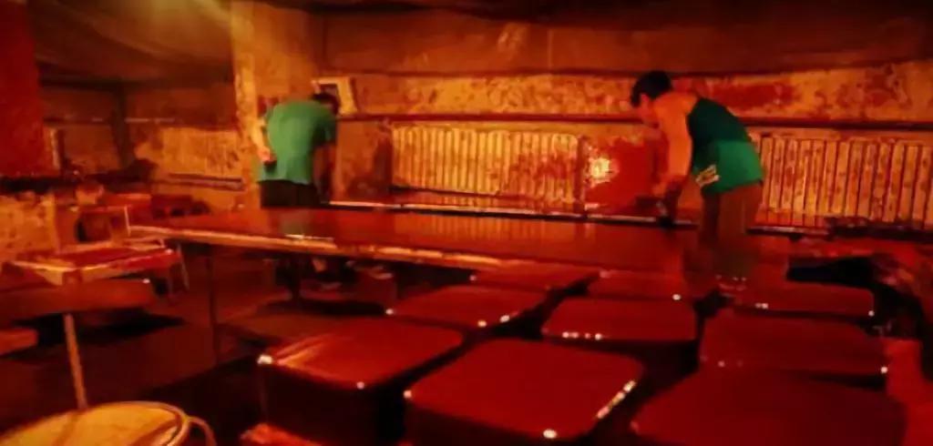 千涂万抹髹为底，刀走龙蛇出雕漆，用现代眼光鉴赏古老工艺！