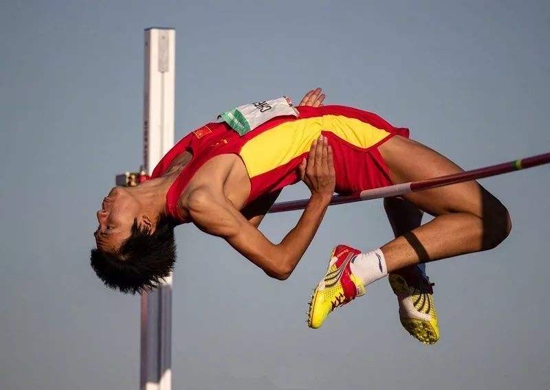 多哈亚锦赛中国田径队跳高陈龙,陈龙跳高近况