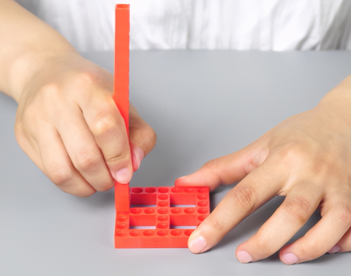 手摇发电机摇多久才产生一度电,手摇式自发发电机原理