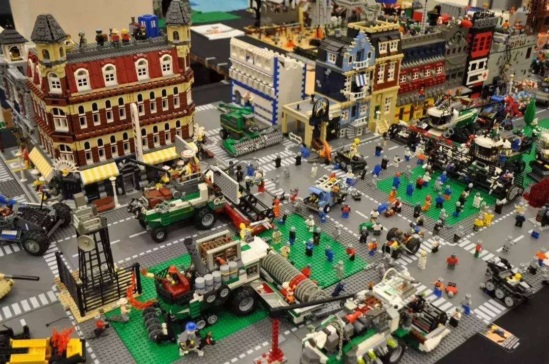 bearbrick品牌,berbrick磨砂熊