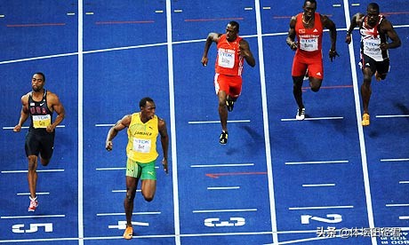 5秒97！美国女歌星布兰百米比博尔特快四秒网友：世界纪录女王