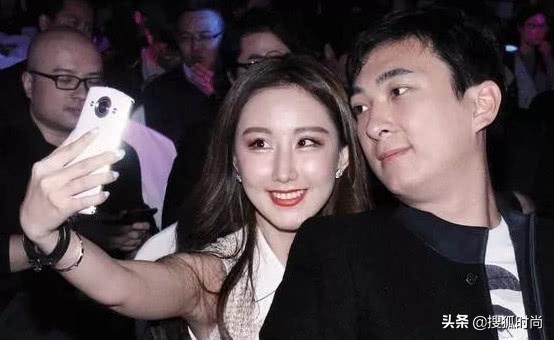 网友爆料王思聪夜店一晚消费30万,王思聪夜店花费4亿人民币