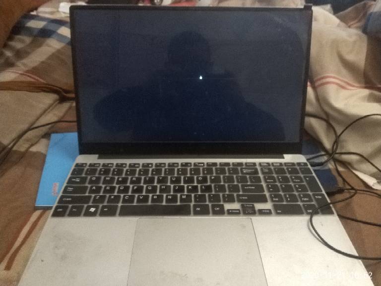 笔记本电脑黑屏鼠标动不了怎么办,笔记本电脑黑屏只有鼠标怎么办