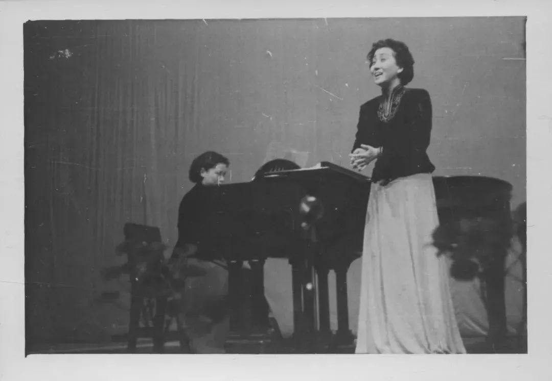 钱学森与蒋英何时结婚的,蒋英嫁给钱学森时多大