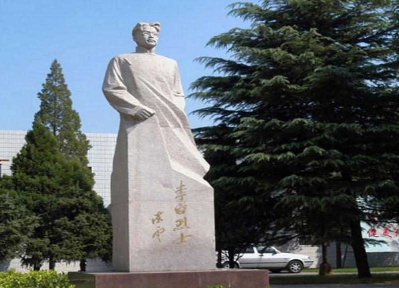 华语十大谍战片，李克农达成经典，其中一部是《无间道》的老祖宗