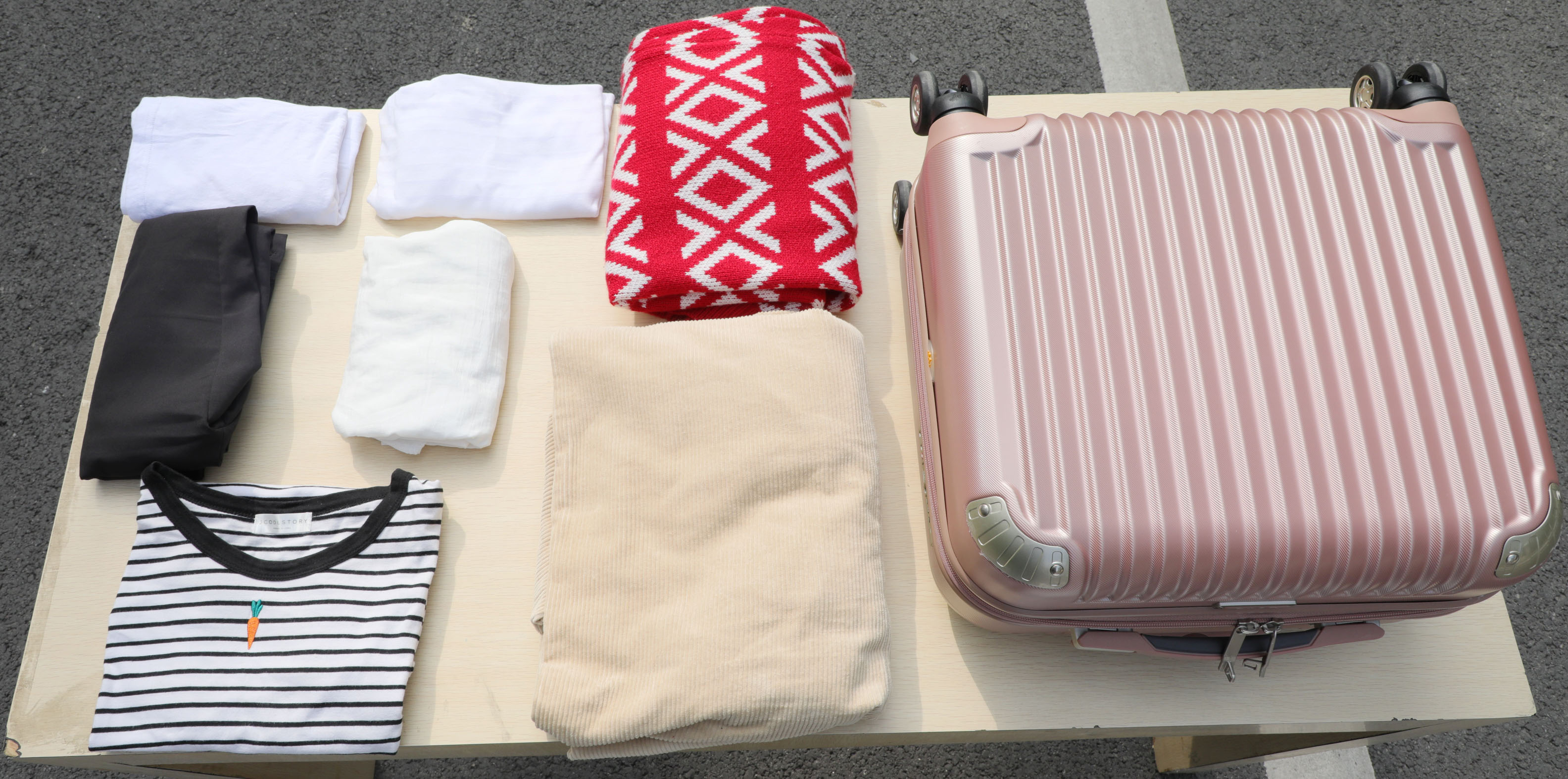 旅行箱的优点和缺点,旅行箱是大的实用还是小的实用