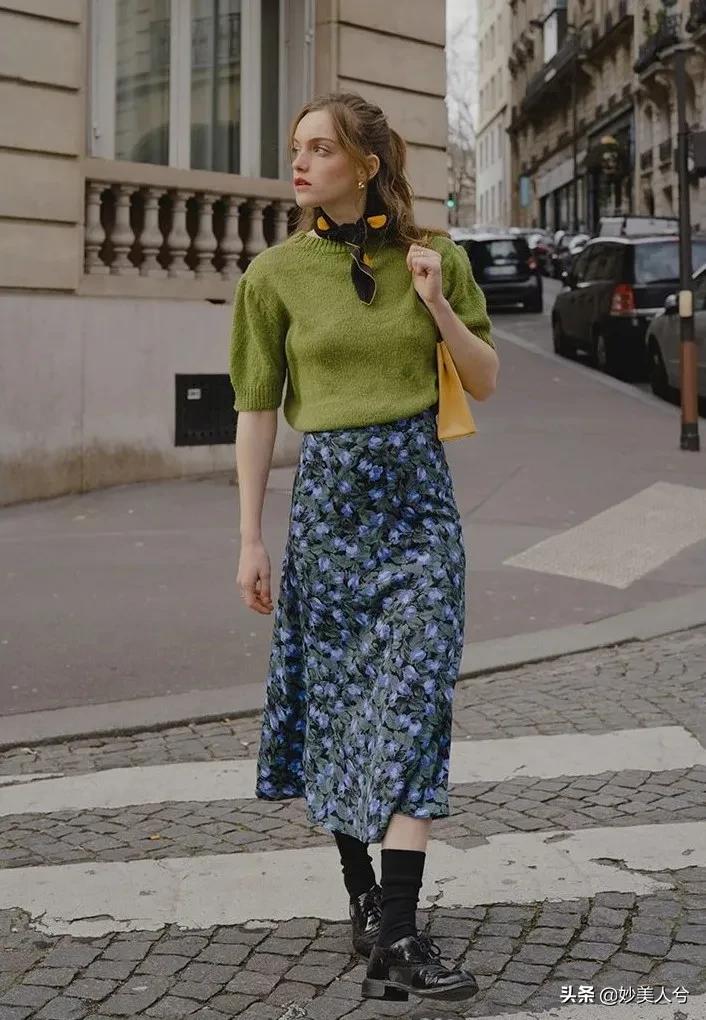 经典半身裙时髦到飞起,优雅迷人的半身裙你值得真正拥有