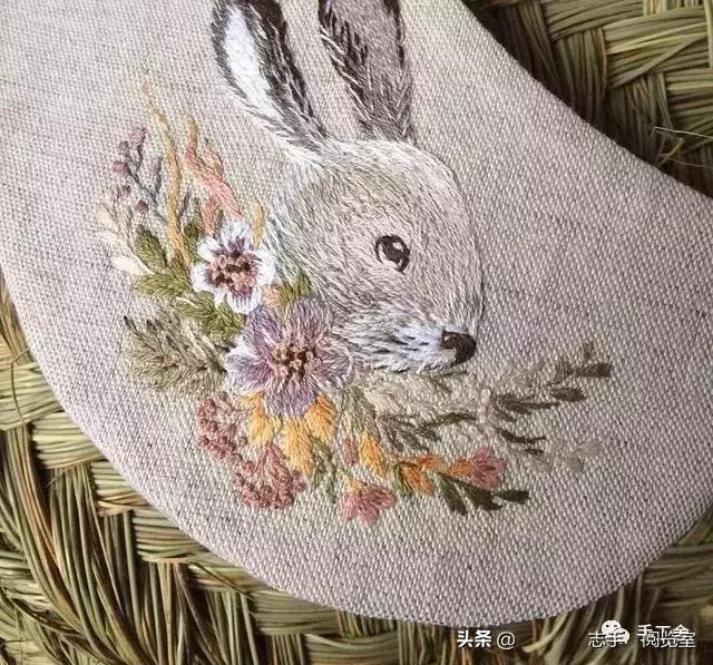 领口刺绣小花朵,刺绣花朵500种图片大全