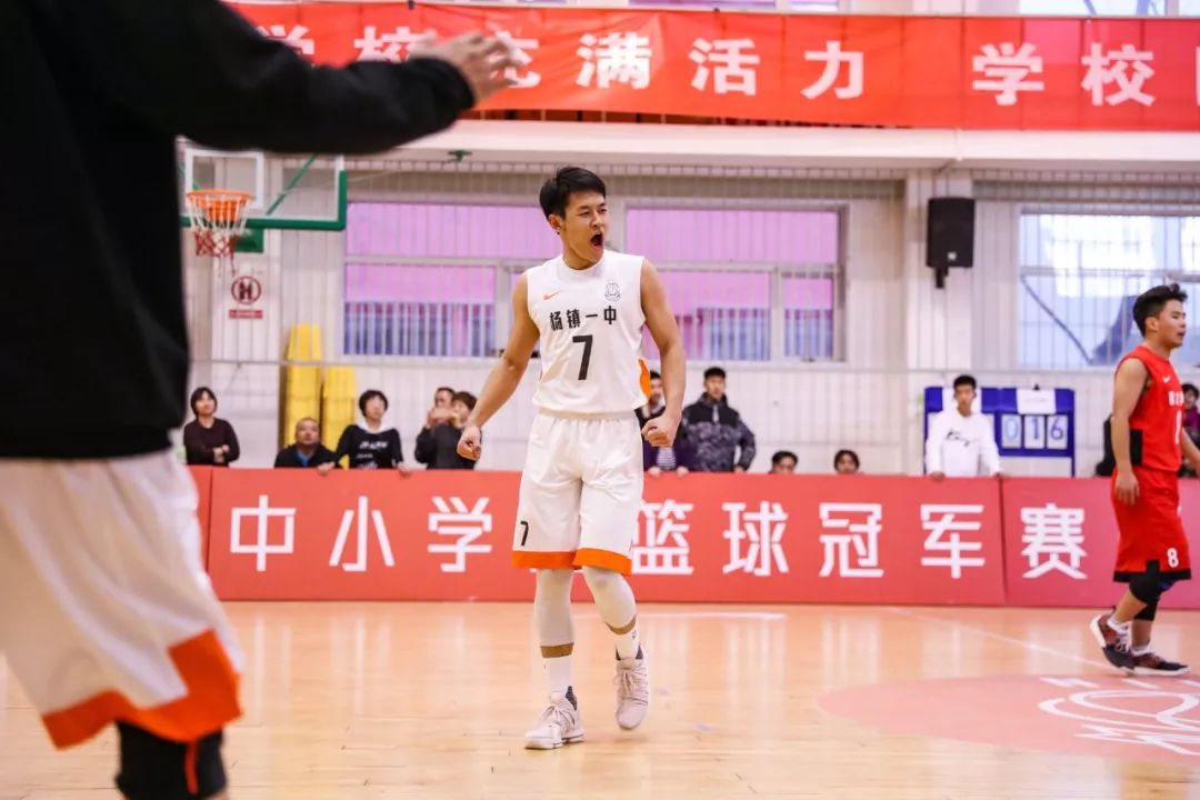 耐高22-23赛季16强,21-22赛季耐高八强