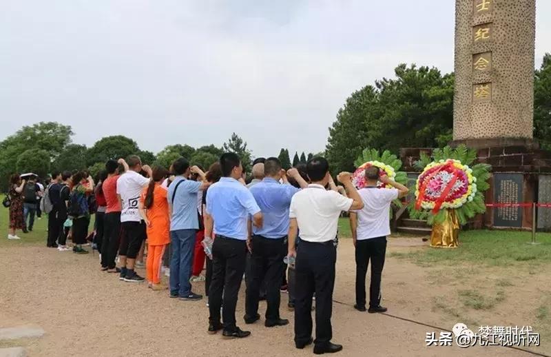 最新庆七一广场舞,庆七一广场舞展演成功举办