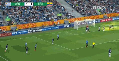 世青赛冠军0-3爆冷出局,世青赛0-4落后追平