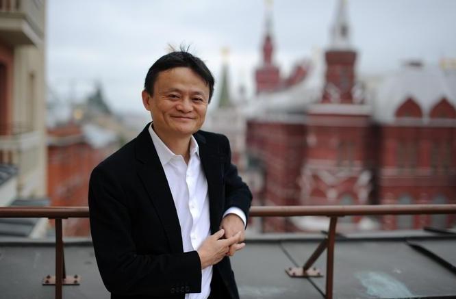 以色列总统问马云：淘宝上卖导弹吗？马云高情商回答，掌声不断