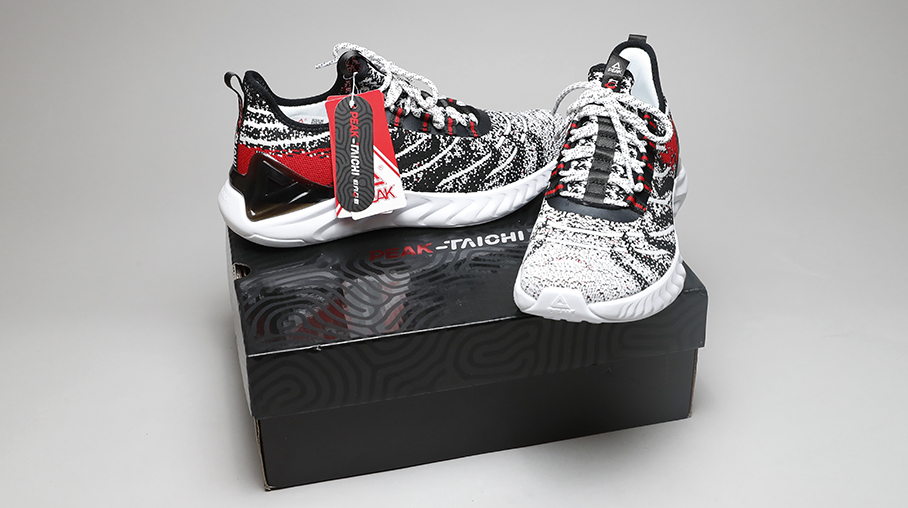 匹克态极2警告色开箱,匹克态极小球测评