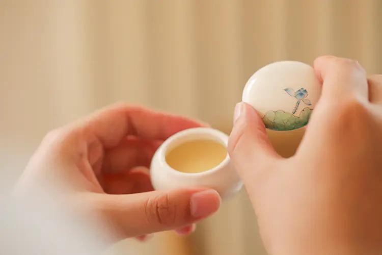 清新而优雅的香味,书香清雅入骨许你气质绝尘