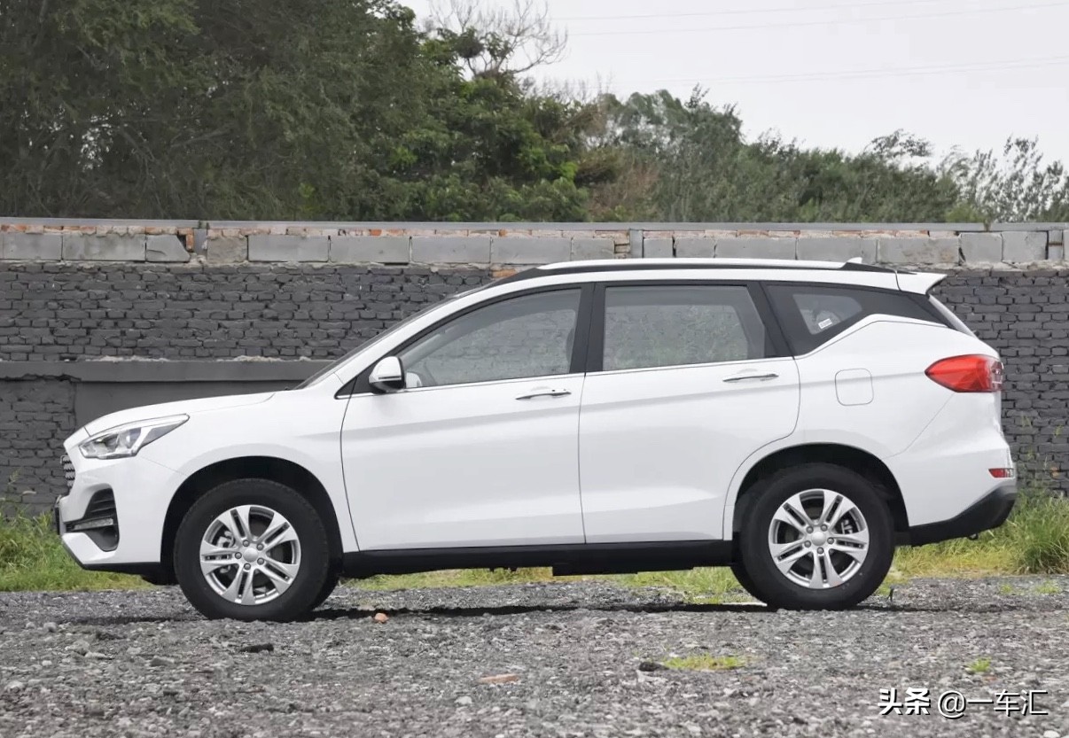 首批哈弗m6到现在整体表现如何,哈弗哈弗m62022款plus1.5tdct舒享型