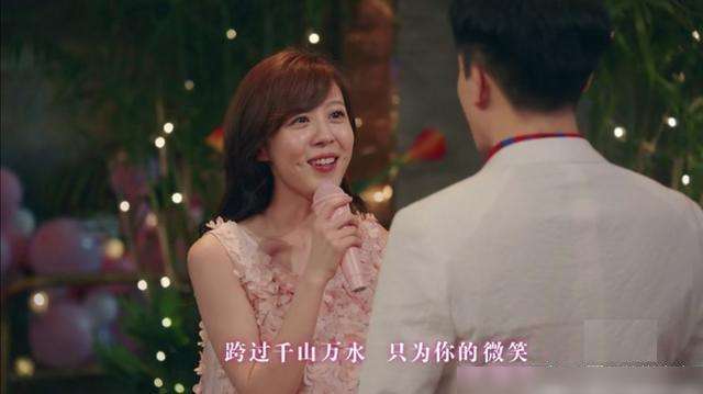 爱情公寓5美嘉送子乔项链,爱情公寓子乔为美嘉抢项链