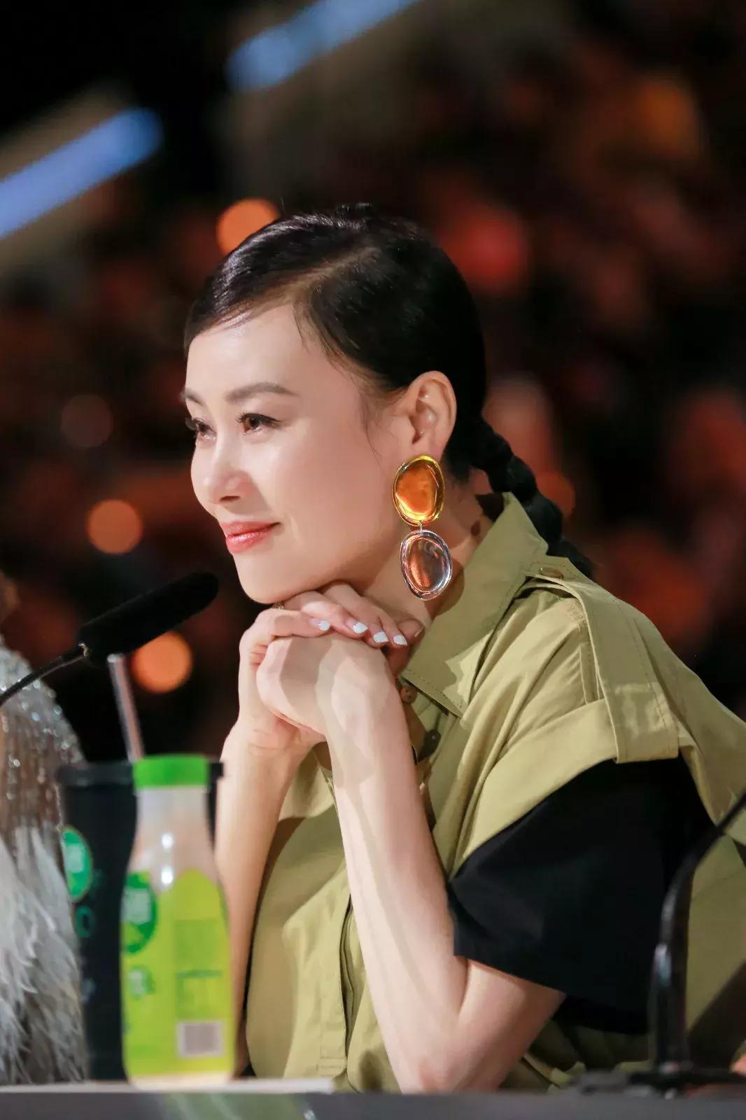 《巅峰之夜》：比顶级才艺更触动人心的，是跨越国界的共通情感