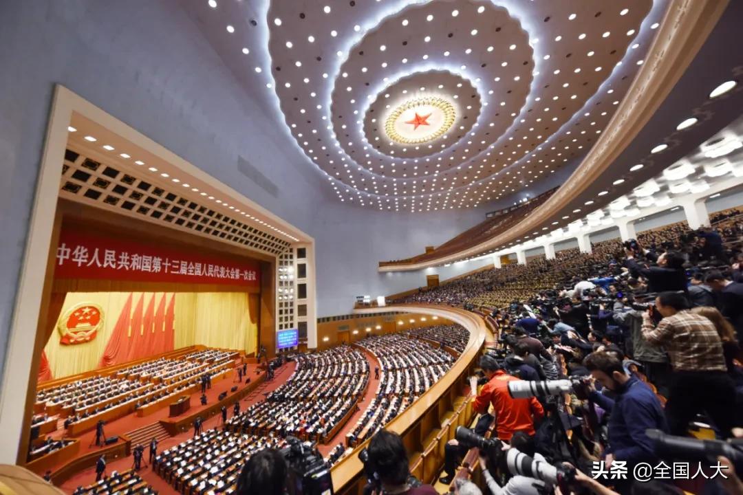 赶考新征程续写新答卷,赶考路上的每一个答卷人