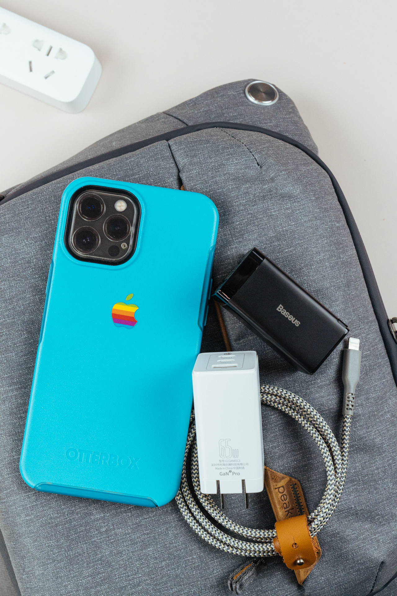 iphone1335w快充测评,iphone13充电头倍思评测