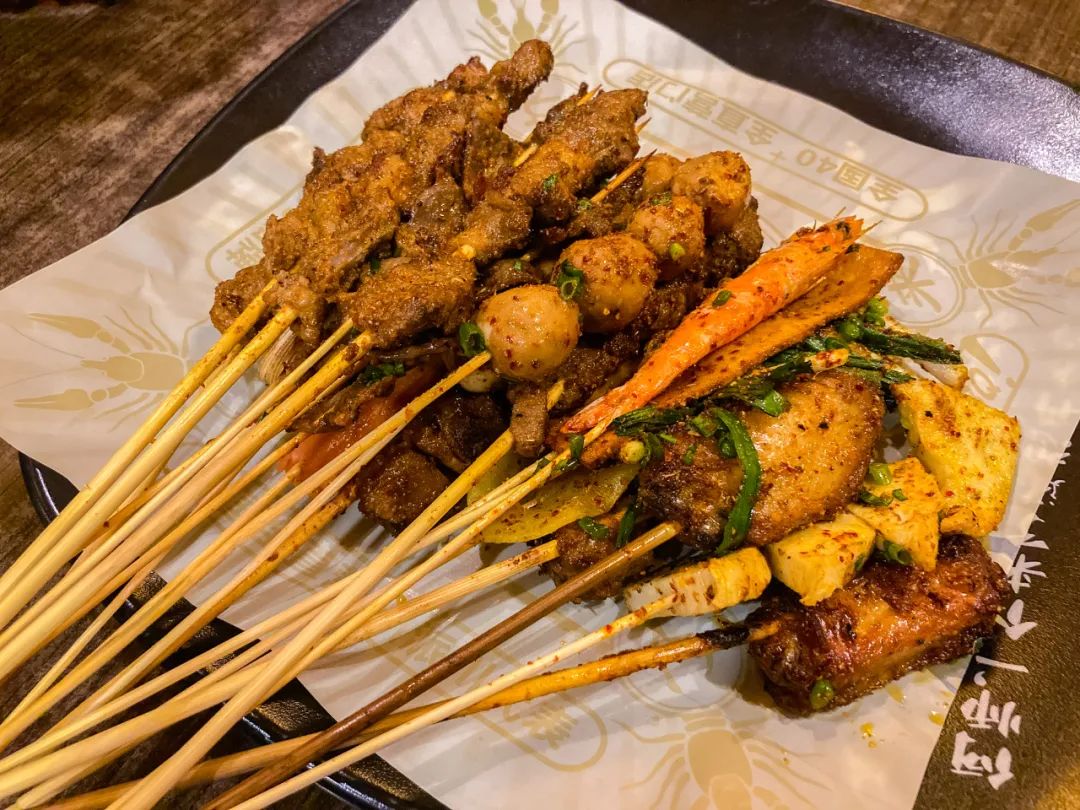 成都美食游最佳攻略,在成都不吃辣应该怎么享用美食