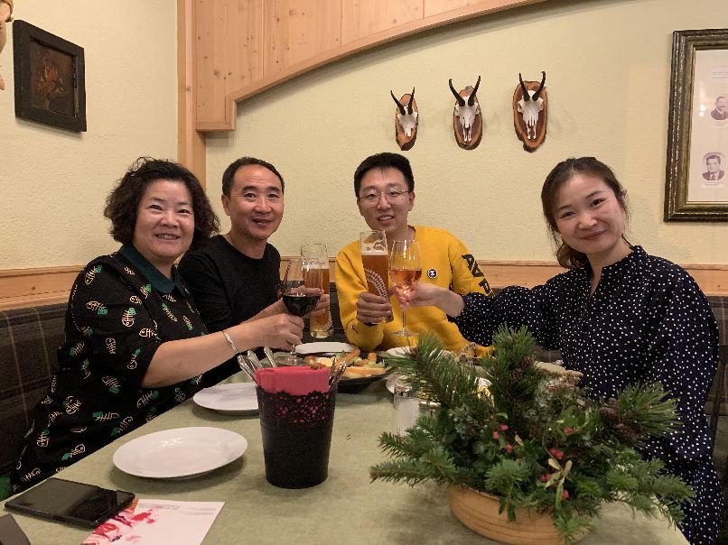 退休的生活丰富多彩幸福快乐,退休生活开启新的快乐生活