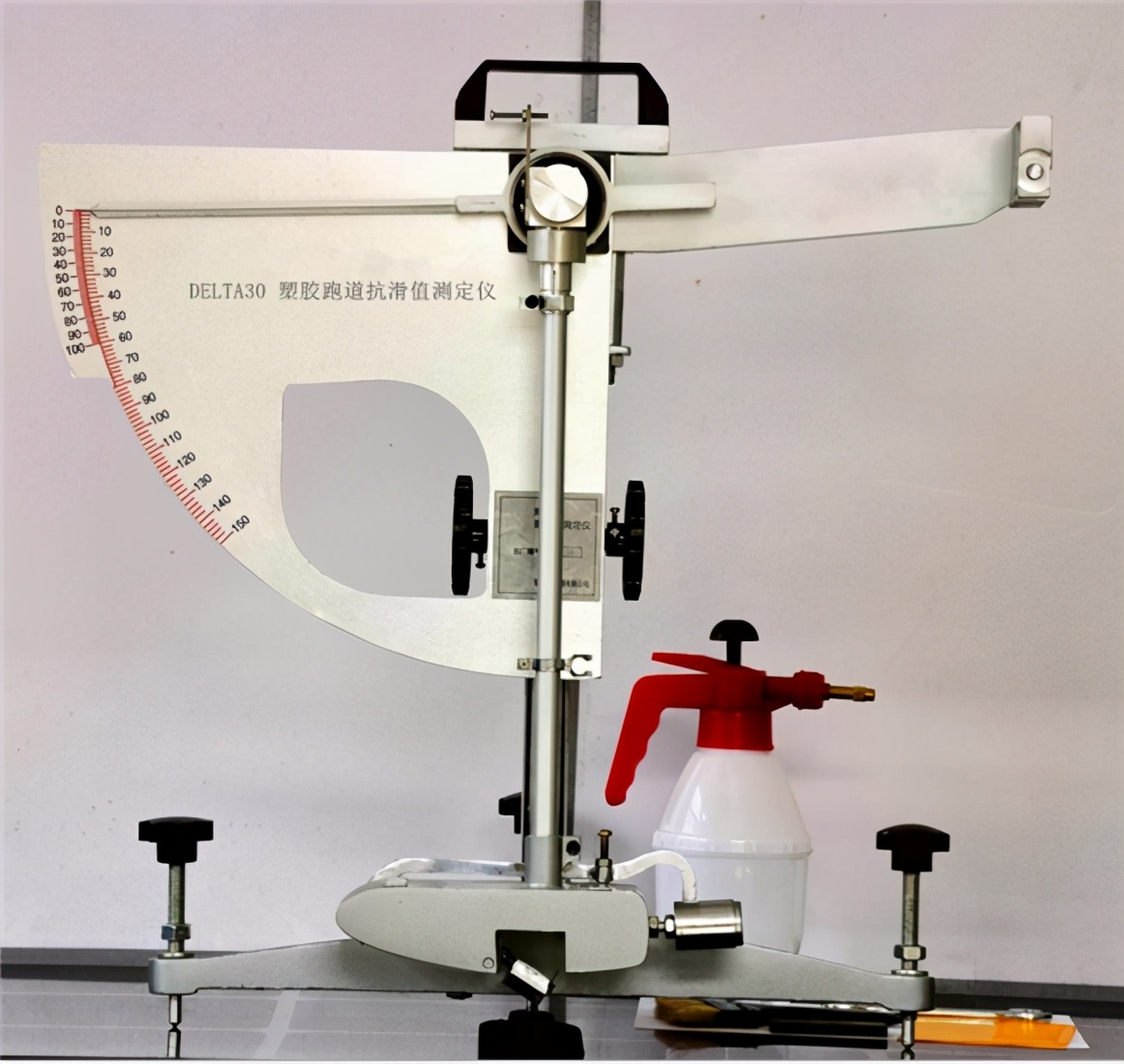 标准田径场地有哪几种,田径场地材料技术要求