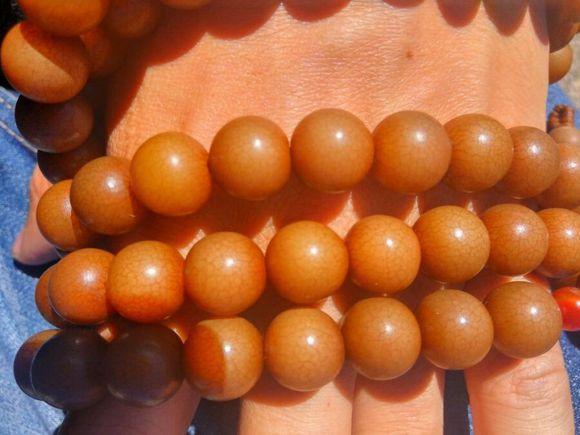 真正的白玉菩提刚开始是什么样的,盘了10年的白玉菩提