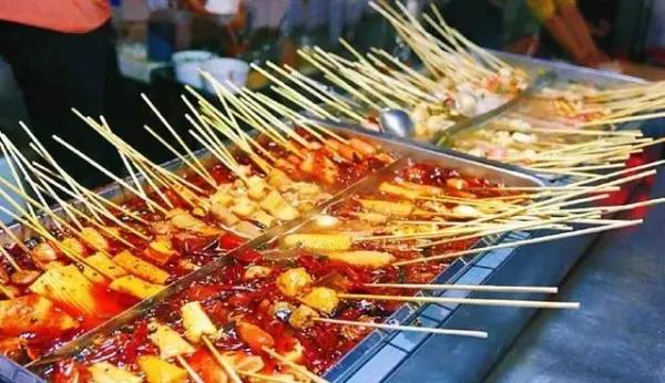 摆地摊什么美食方便好吃,摆地摊什么小吃最好卖