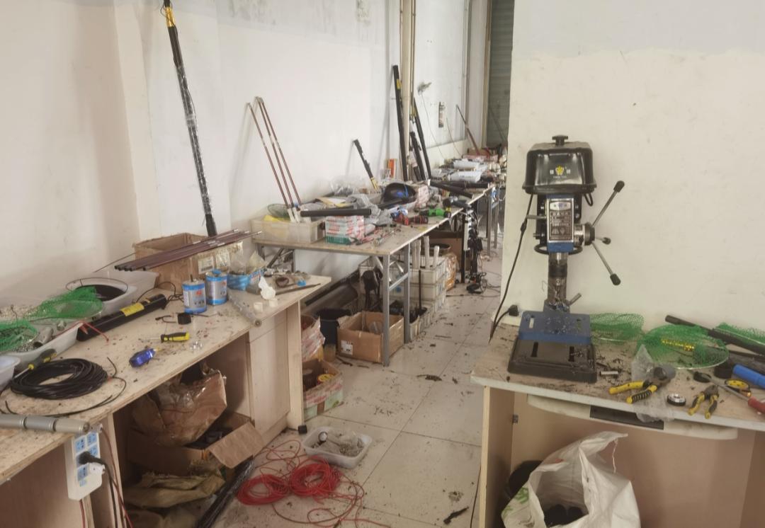 一根电捕鱼竿，牵出一个产销窝点