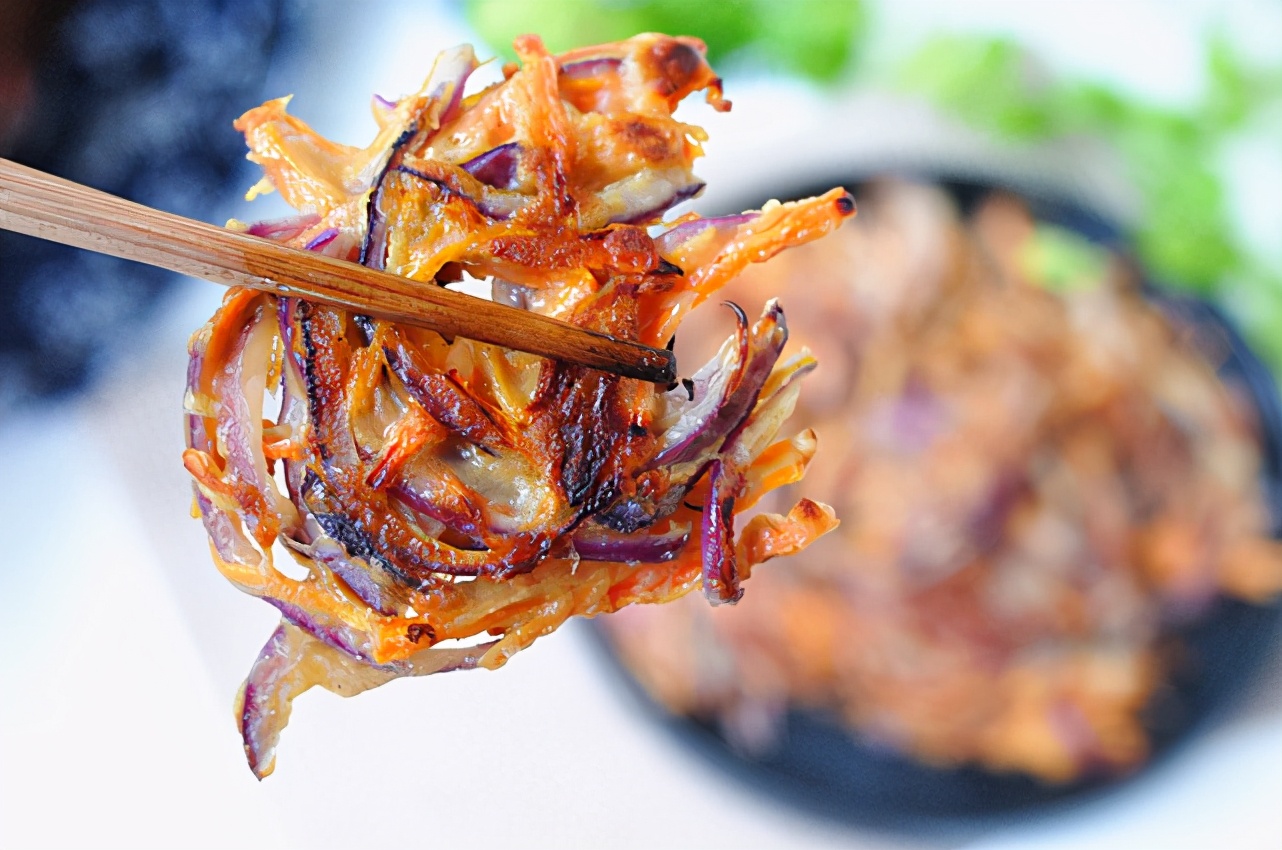 简单好吃的洋葱饼,不加面粉的洋葱饼