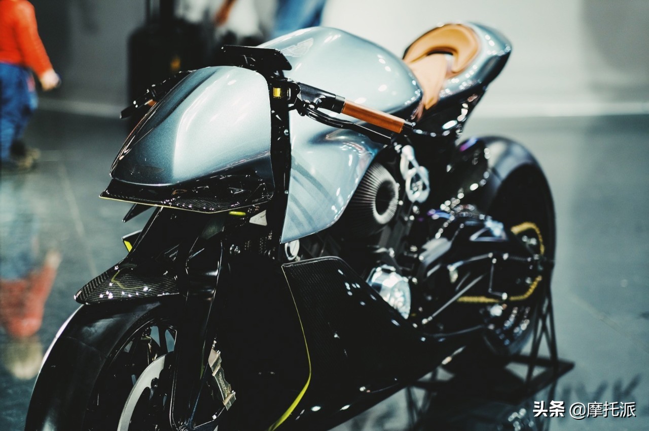 007阿斯顿马丁专属座驾多少钱,阿斯顿马丁摩托车最新款