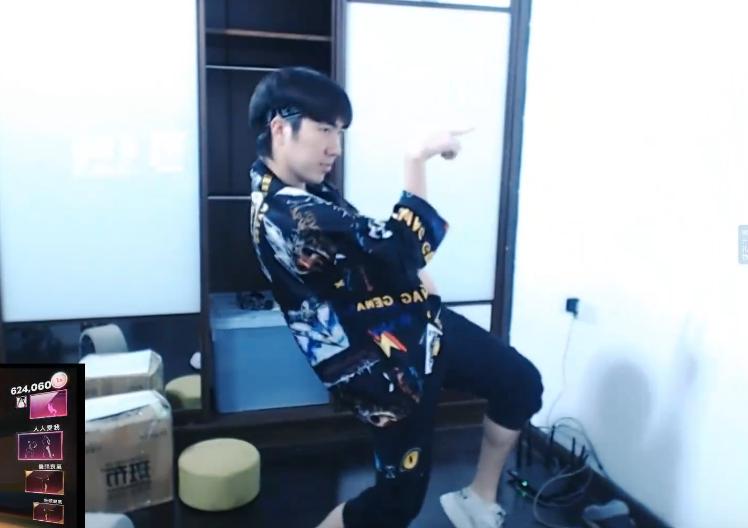 骚男对战miss,骚男和miss直播solo