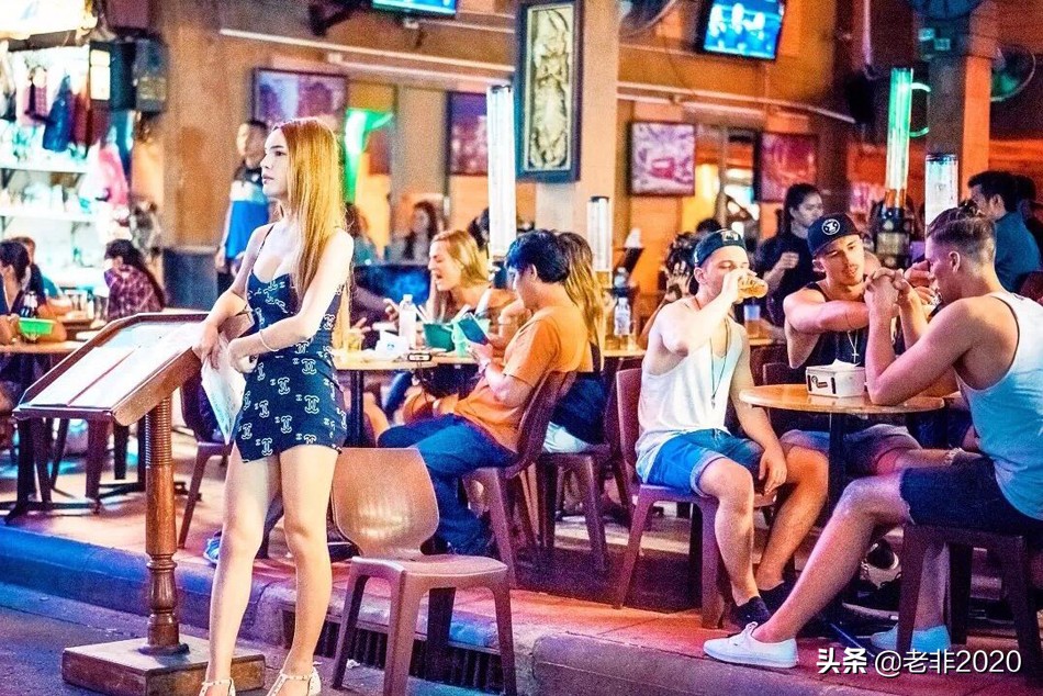 欧*男美**人把泰国当天堂，发达的“色情产业”却并非首要原因