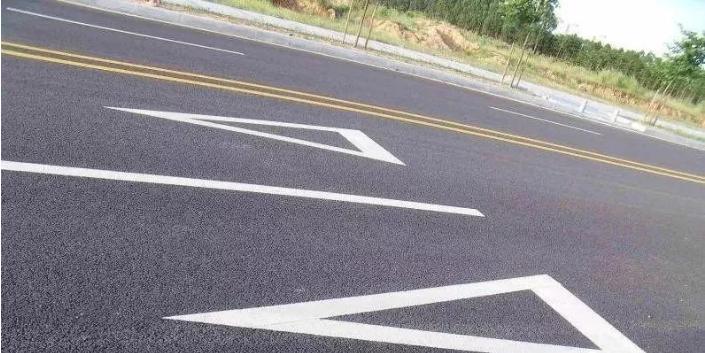 交警提醒这5种标线请铭记于心,马路上这几种标线代表啥意思