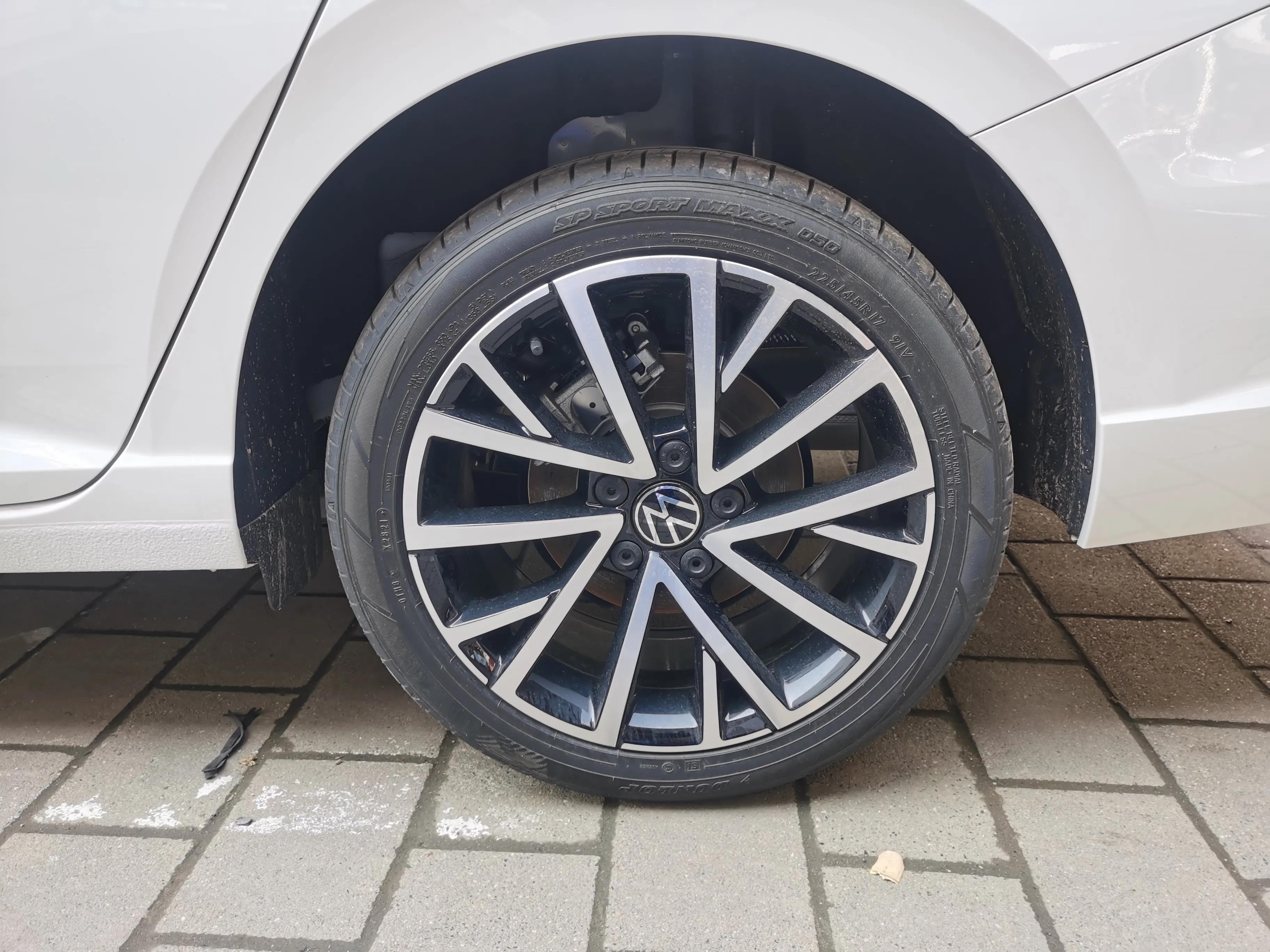 朗逸plus2018款280tsidsg豪华版,朗逸plus2022款280tsidsg豪华版