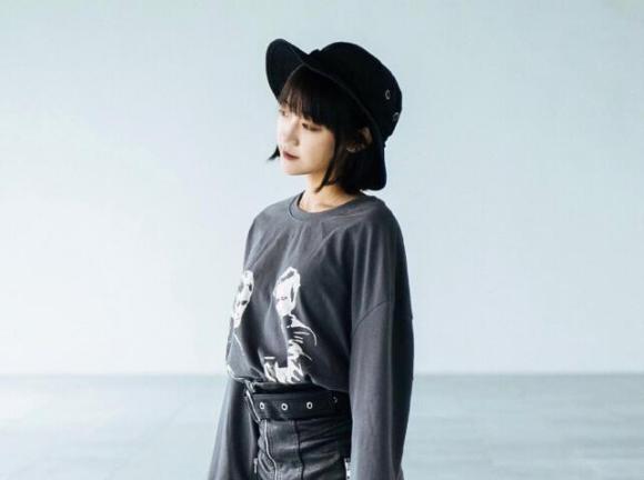 代古拉k长发变短发的视频,代古拉k长发辫子造型