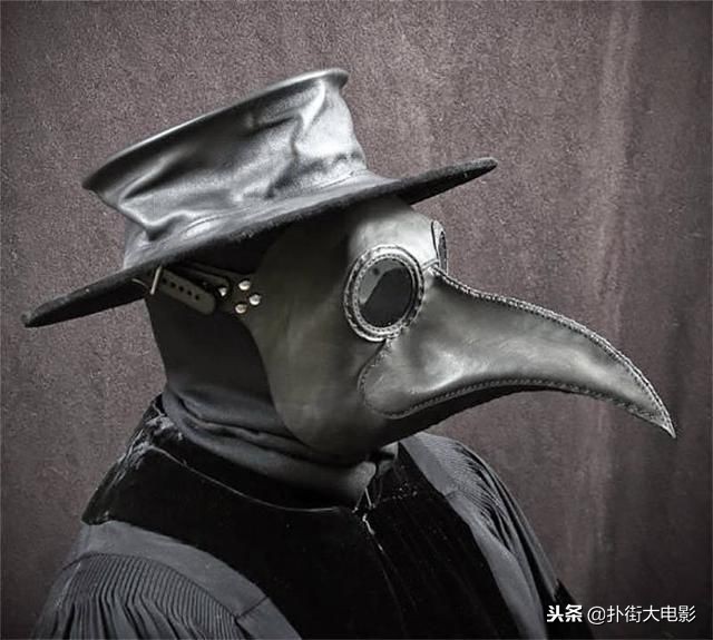 说脱就脱，荒淫、黑暗，尺度堪比《权游》，又一部史诗巨制来袭！