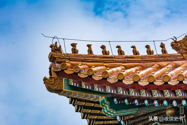 故宫是用什么木材建造的,故宫用的木材是哪里来的