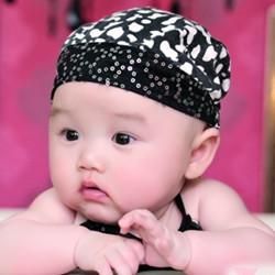 宝宝屁多屁臭大便臭,宝宝屁多拉屎有酸臭味