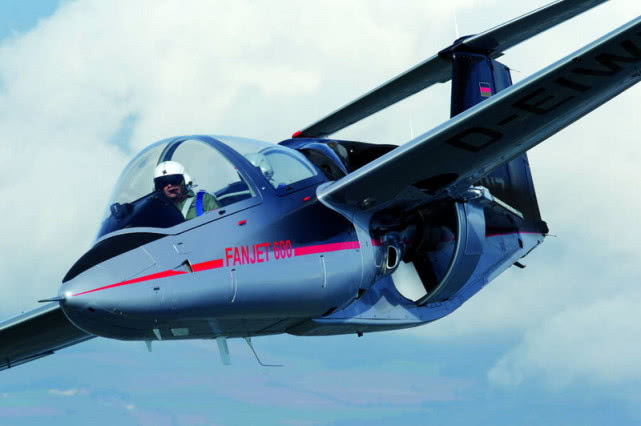 冷战德国喷气飞机,德国第一架喷气飞机