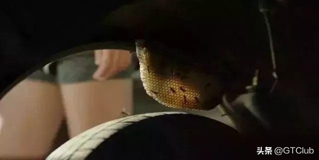 大黄蜂电影里反弹球车型,大黄蜂第七代跑车电影