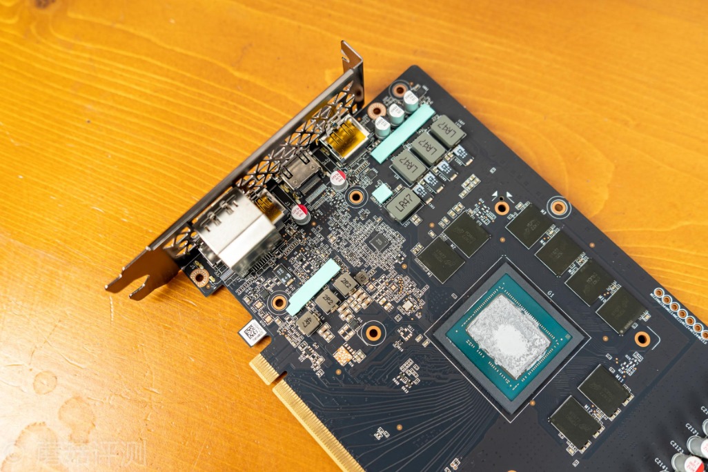 索泰rtx2060深度评测,索泰1060显卡拆解图