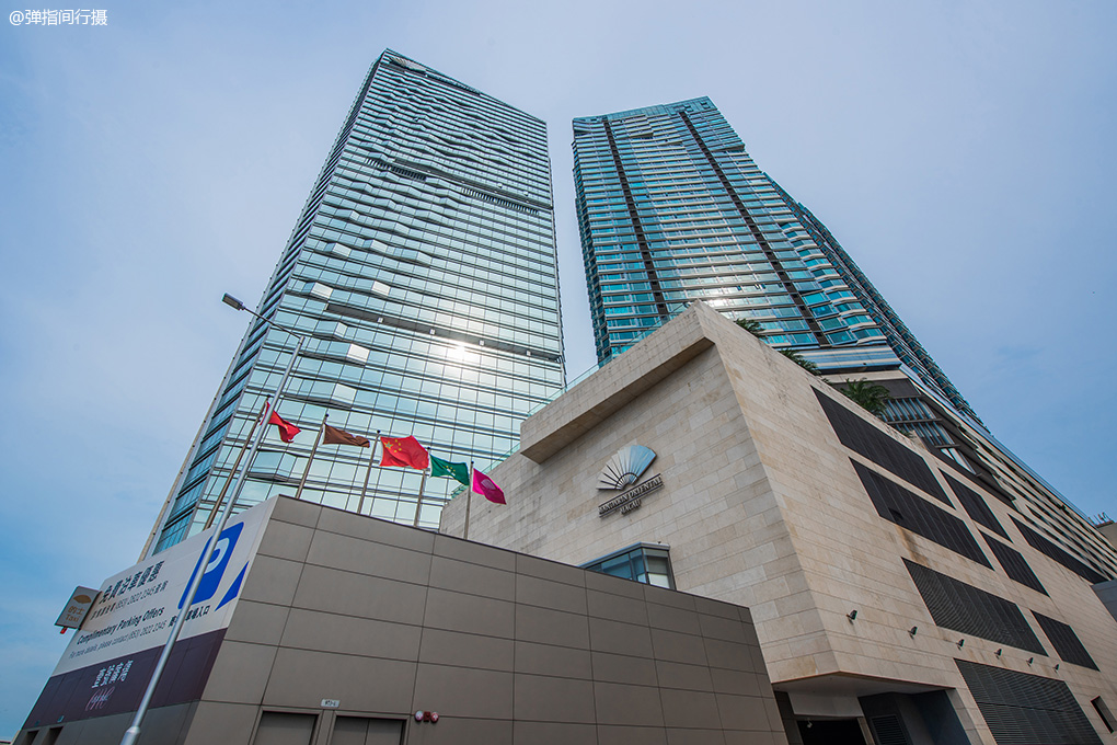 细品光彩琉璃中的东方韵味，澳门旅居的奢雅华贵尽汇于此