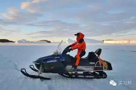 公务员在哪里工作好,小城市公务员月入过万