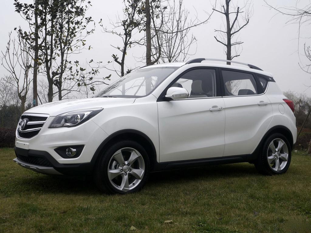 8万元落地新车推荐哪款车型好看,13万省油性价比高落地车最佳选择