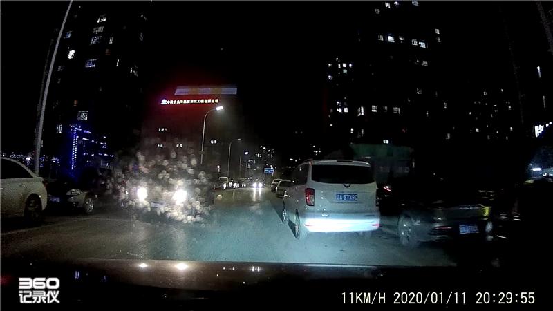 行车记录仪推荐360g300停车监控,360行车记录仪g300怎样看回放