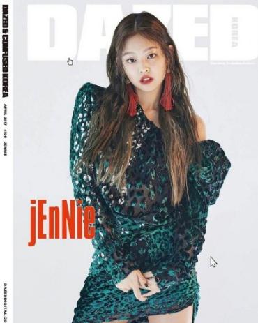 jennie六大女刊全满贯,韩国女爱豆人气前十名jennie