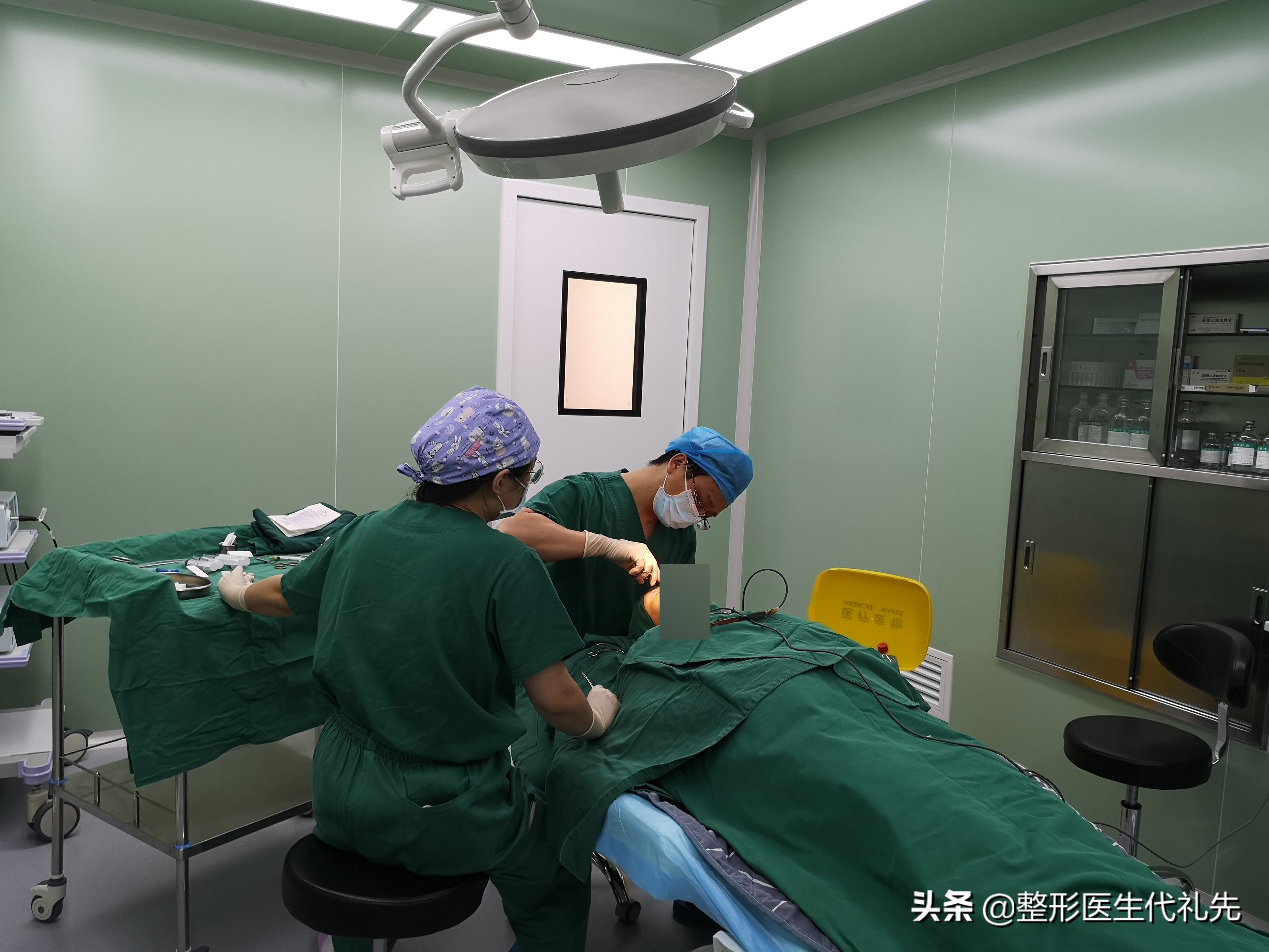 外切祛眼袋和内切祛眼袋哪个好些,超声祛眼袋好还是射频祛眼袋好呢