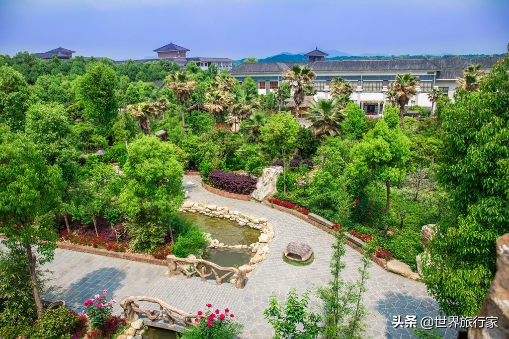 五一泡三里畈温泉适合不,初冬泡温泉最适宜来这里