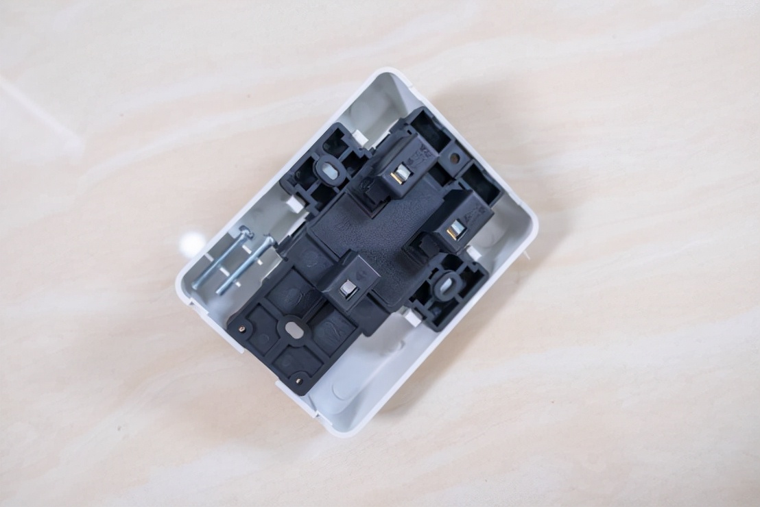 2级能耗变频空调,新型省电节能水冷空调